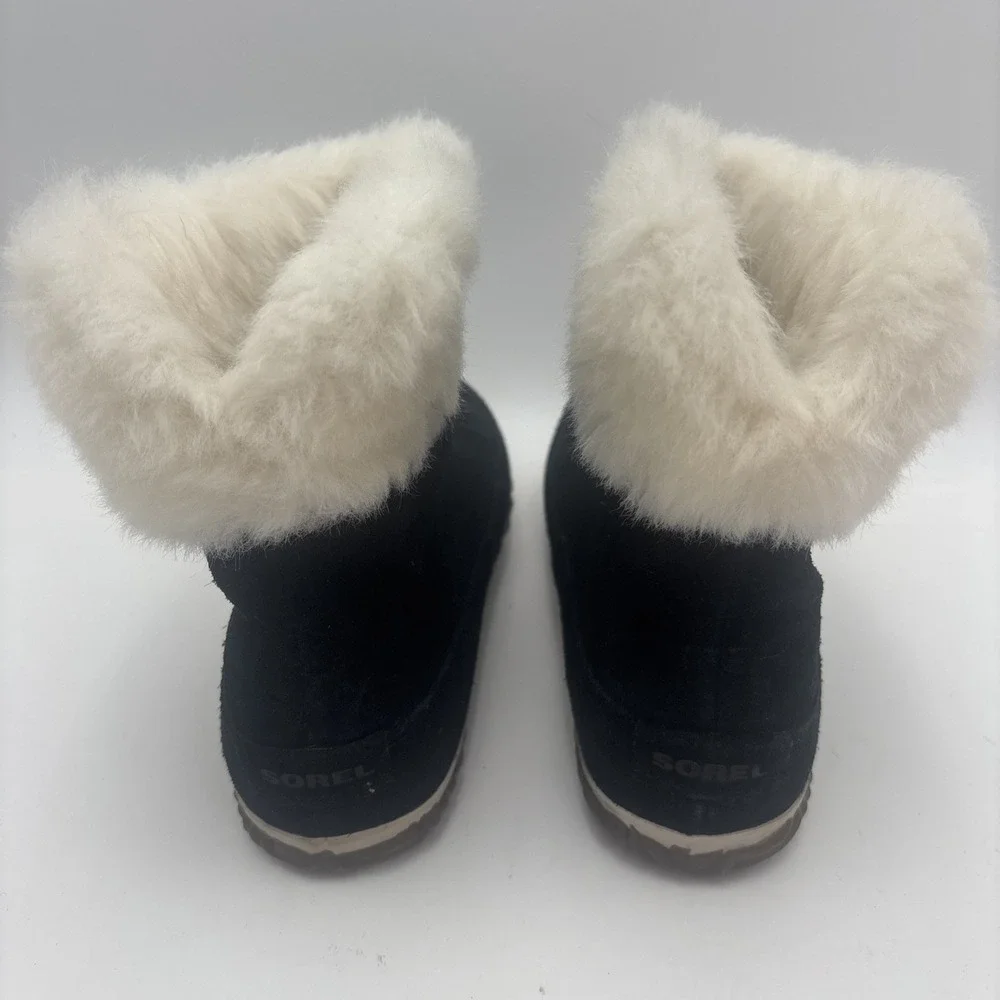 Women's Sorel Black‎ Suede Boots Size 8